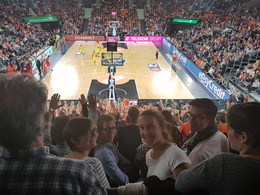Besuch Basketball-Spiel